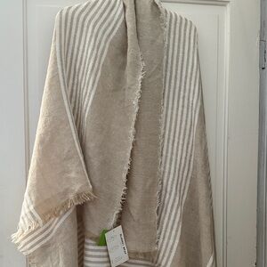 Kelly & Katie Beige and White Striped Wrap